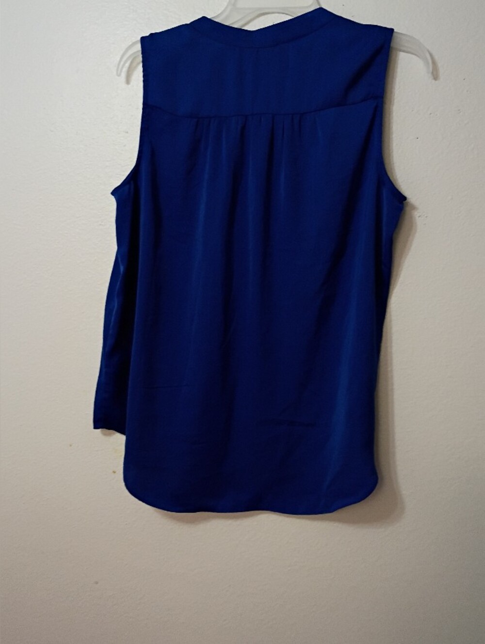 Vince Camuto Sleeveless V-Neck Tank Top in Royal Blue